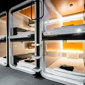 Economy Kamer Alleen voor Mannen Twee Aparte Bedden